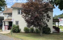 93 Wayne Street, Carbondale, PA 18407