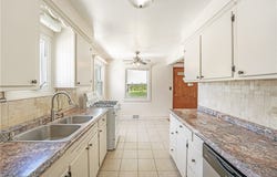 6150 Wareham Drive, Parma, OH 44129