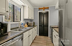 26 Pinetop Circle, Banner Elk, NC 28604