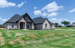 205 Stuart, Paradise, TX 76073