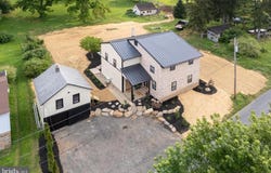 2477 WASSERGASS ROAD, HELLERTOWN, PA 18055