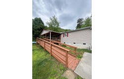 6262 Ky Rt 302, Van Lear, KY 41265
