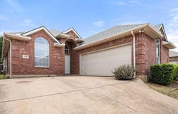 4208 Glen Garden Drive, Arlington, TX 76016