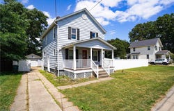 1367 Benton Street, Barberton, OH 44203