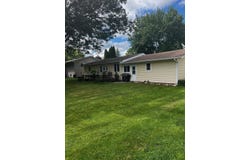 415 SW 10th Street, Independence, IA 50644