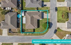 1863 Bay Pine Cir, Gulf Breeze, FL 32563