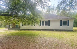 234 Hartfield Rd, Columbia, MS 39429