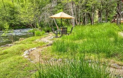 1250 Netherlands Road, Trail, OR 97541