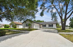 100 WOODFIELD COURT, SANFORD, FL 32773