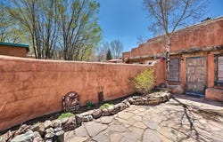 510 And 512 Anglada Ln, Taos, NM 87571-0000