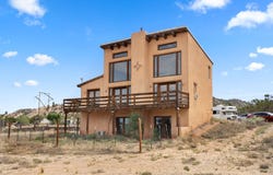 10 New Mexico State Road, Medanales, NM 87548