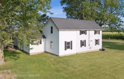6103 W Roosevelt Road, Middleton, MI 48856