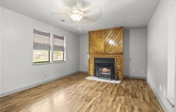 202 E Pacific Drive, Belton, MO 64012