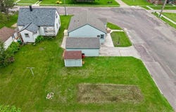 400 Lafayette Avenue S, Fulda, MN 56131