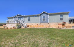 706 Union Wine Road, New Braunfels, TX 78130