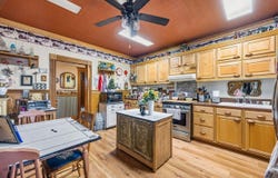 317 E 2nd Street, Russellville, KY 42276
