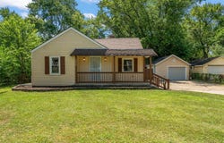 919 W 61st Avenue, Merrillville, IN 46410