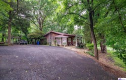 655 Dry Valley Church Lane, Irvington, KY 40164