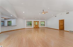 5365 W Salt River Road, Shepherd, MI 48883