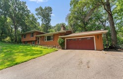 4535 Oak Chase Road, Eagan, MN 55123