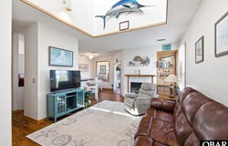 405 Sextant Court, Manteo, NC 27954