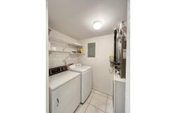435 Pine Glen Lane, Greenacres, FL 33463