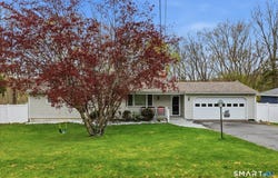 33 Lauren Lane, Norwich, CT 06360