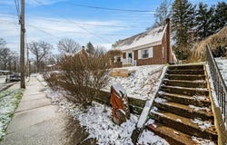 700 WALNUT Street, Meadville, PA 16335