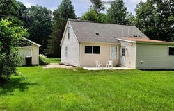 40880 Harris Road, Belleville, MI 48111