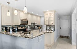 816 BAHIA DEL SOL Drive, RUSKIN, FL 33570