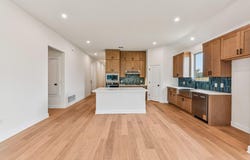 581 Treadwell Ln, Kyle, TX 78640