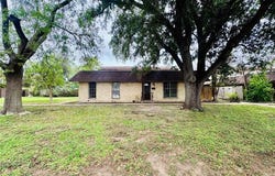 1112 Valley View Drive, Weslaco, TX 78596