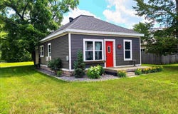 446 CASE AVENUE, Wisconsin Rapids, WI 54494