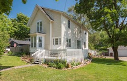 123 Johnson Street SE, Caledonia, MI 49316