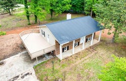32 CHEROKEE RIDGE Road, Canon, GA 30520