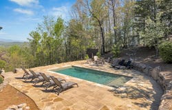 539 Deer Crest Overlook, Blue Ridge, GA 30513