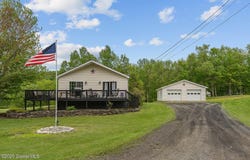 19 Lentine Way, Hebron, NY 12865