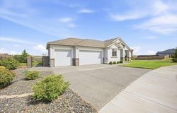 505 Thebes ST., West Richland, WA 99353