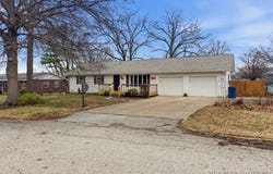 1007 Lawson Avenue, Eldon, MO 65026