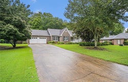 610 Camary Court SE, Conyers, GA 30094