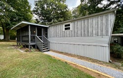 39 McCastle Lane, Hendersonville, NC 28792