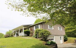762 George Eggers Road, Banner Elk, NC 28604
