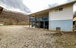 1779 State Hwy 292 E, Belfry, KY 41031