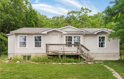 1540 N 600 Road, Baldwin City, KS 66006