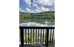 2529 State Highway  176, Rockaway Beach, MO 65740