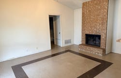 817 Lloyd Ln, Elgin, TX 78621