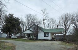 427 Smith Chapel Road, Albany, KY 42602