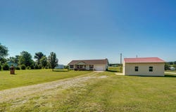 780 Wiseman Road, Marshfield, MO 65706