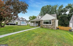 304 PROVIDENCE ROAD, MORTON, PA 19070