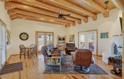 1 La Guardia, Ranchos de Taos, NM 87557